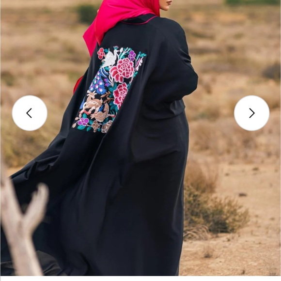 GARDENIA WANDER ABAYA brand new Pakistani - Picture 2 of 4